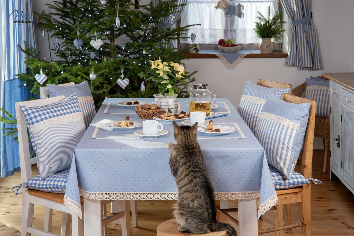 svetle_modra-pomnenkova_kolekce textilu_vanocni_096